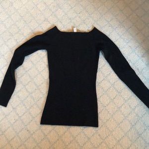 Autumn Cashmere scoop neck fitted sweater